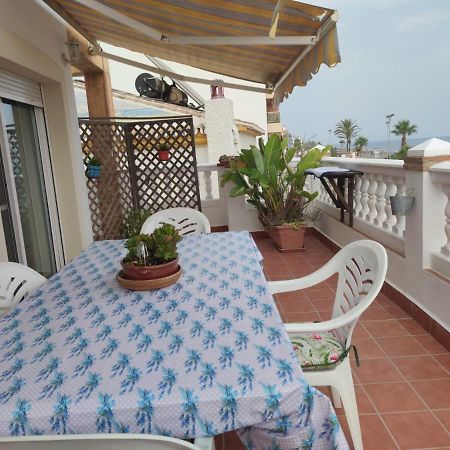 Atico En Rincon De La Victoria En La Costa Del Sol Daire Málaga Dış mekan fotoğraf